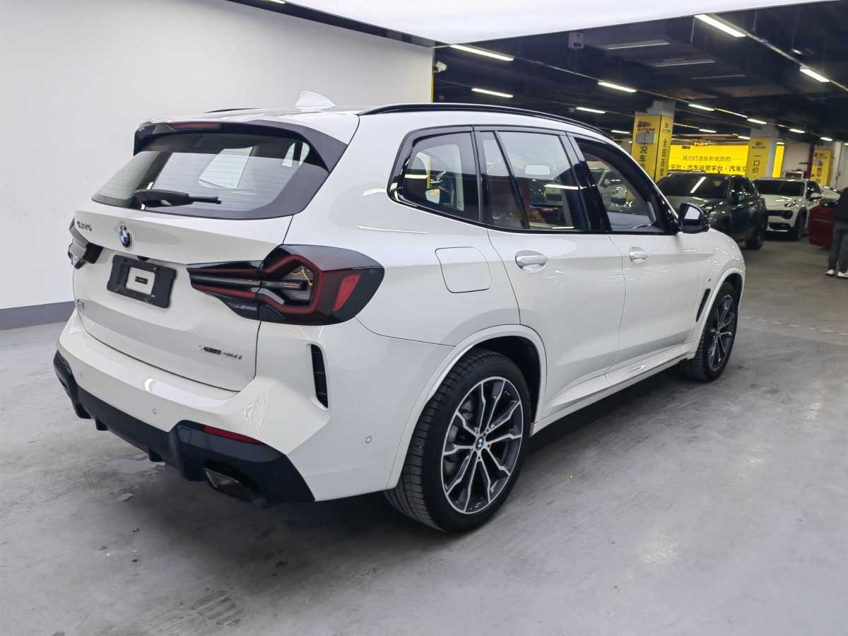 寶馬 寶馬X3  2023款 xDrive30i 領(lǐng)先型 M曜夜套裝圖片