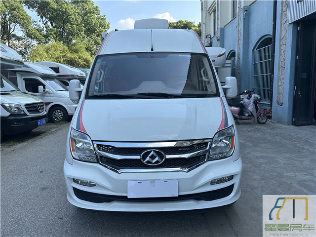 2018年5月上汽大通 V80 2018款上汽大通MAXUSRV80原廠B型房車