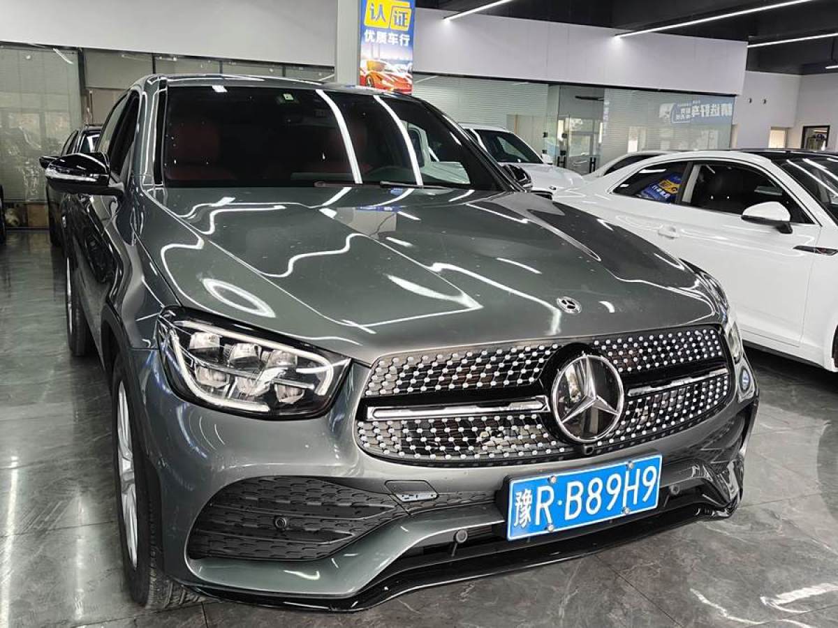 奔馳 奔馳GLC  2022款 改款 GLC 260 4MATIC 轎跑SUV圖片