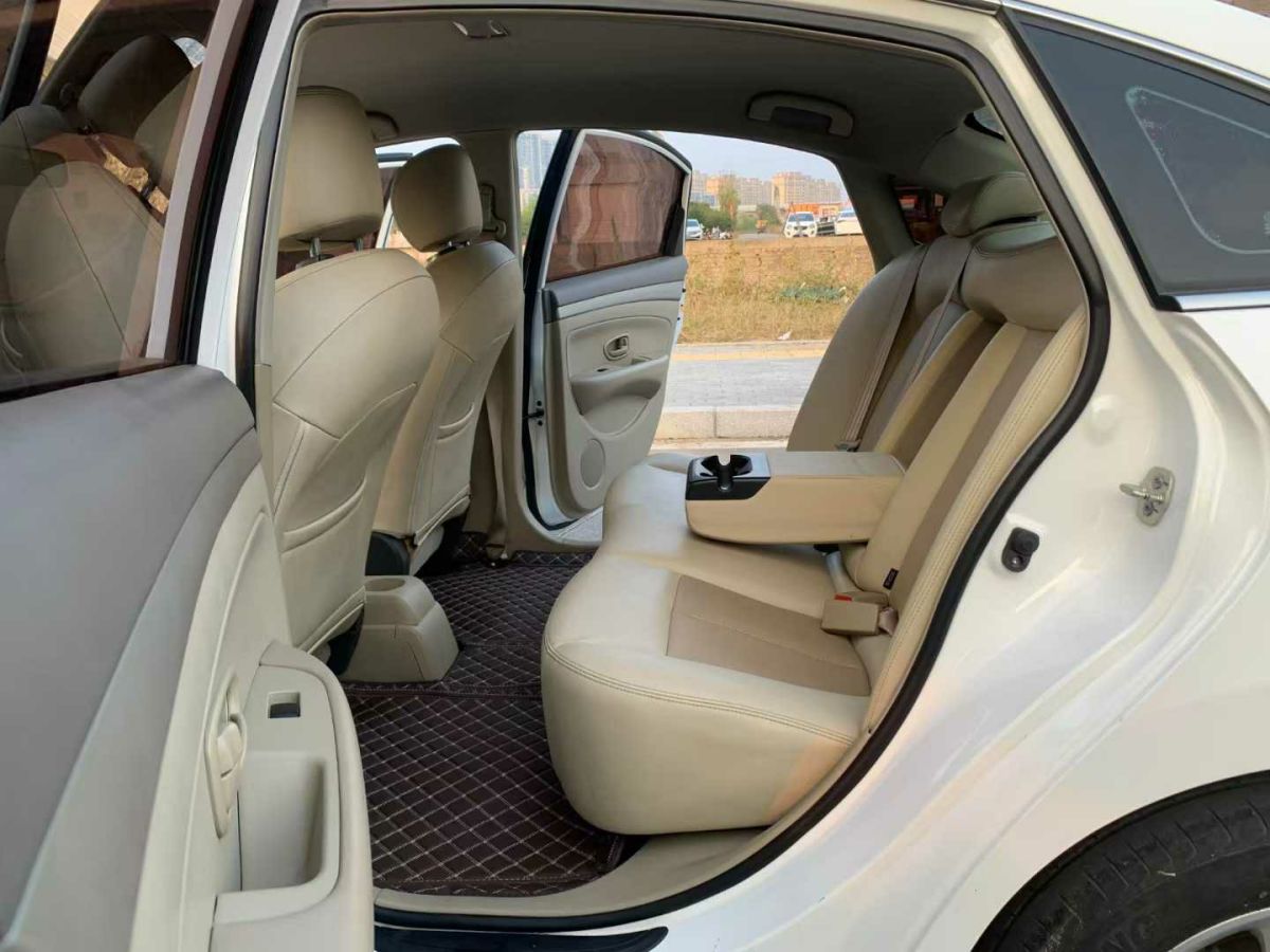 日產(chǎn) 軒逸  2020款 1.6L XL 手動悅享版圖片