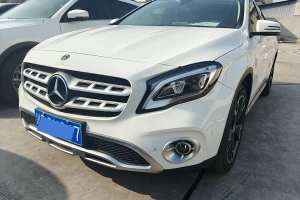 奔馳GLA 奔馳 GLA 220 4MATIC 時尚型