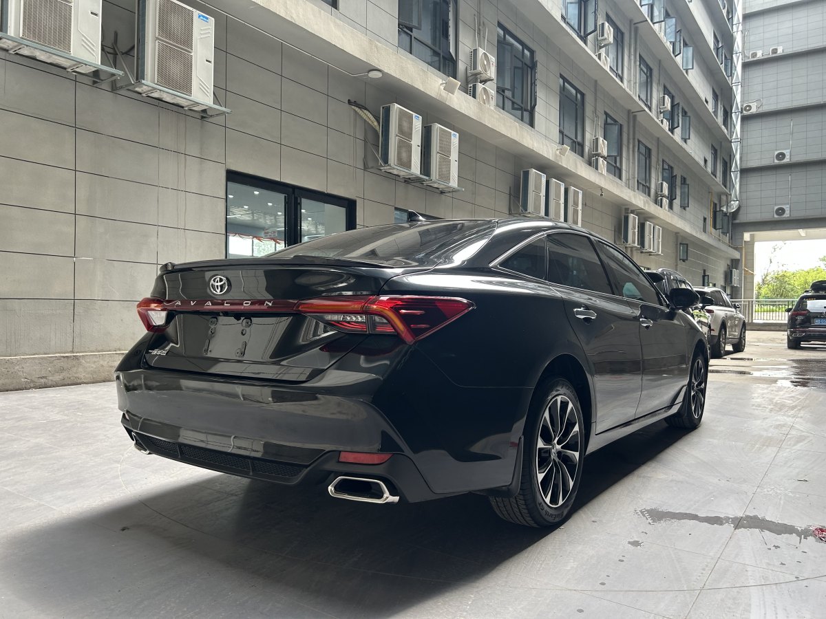 2022年6月豐田 亞洲龍  2022款 2.5L 豪華版