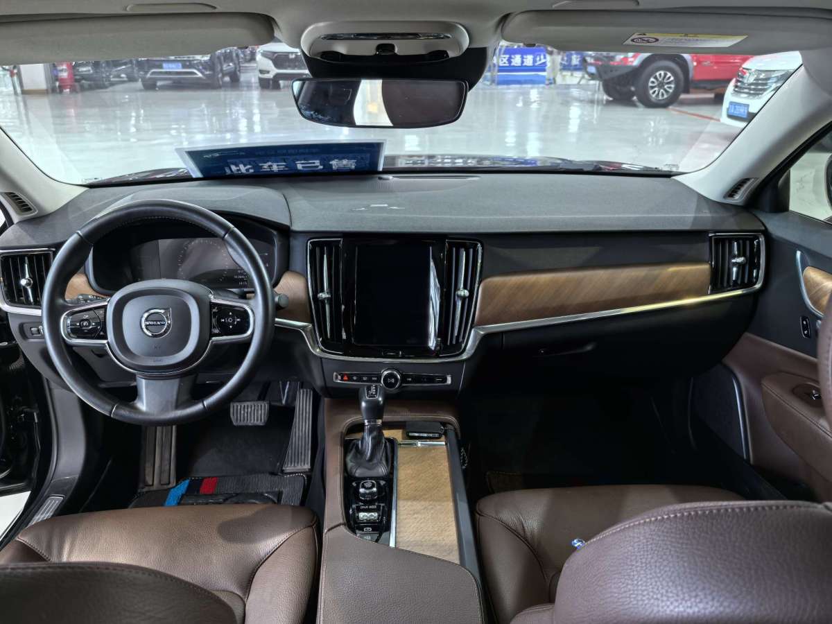 沃爾沃 S90  2019款 T5 智遠(yuǎn)版圖片