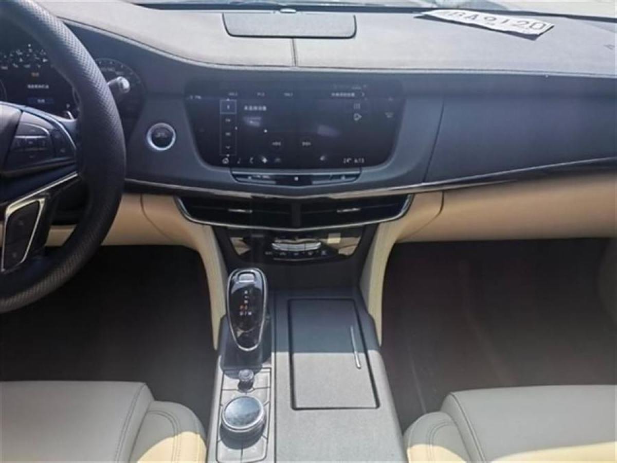 凱迪拉克 CT6  2019款 28T 豪華型圖片