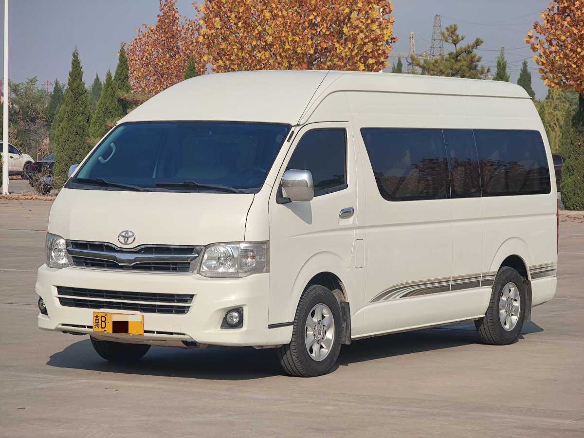 豐田 HIACE  2011款 2.7L自動(dòng)標(biāo)準(zhǔn)版13座圖片