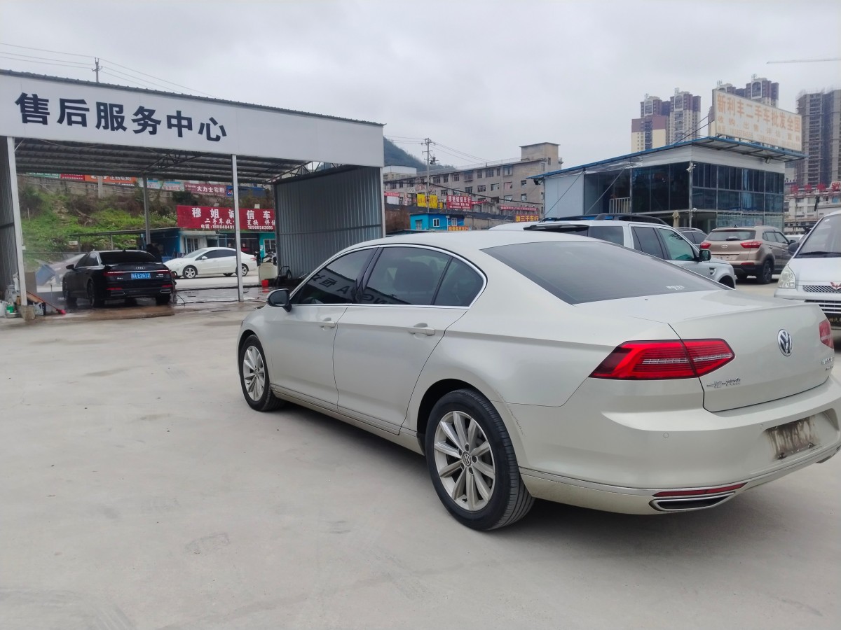 大眾 邁騰  2019款  330TSI DSG 領(lǐng)先型 國(guó)VI圖片