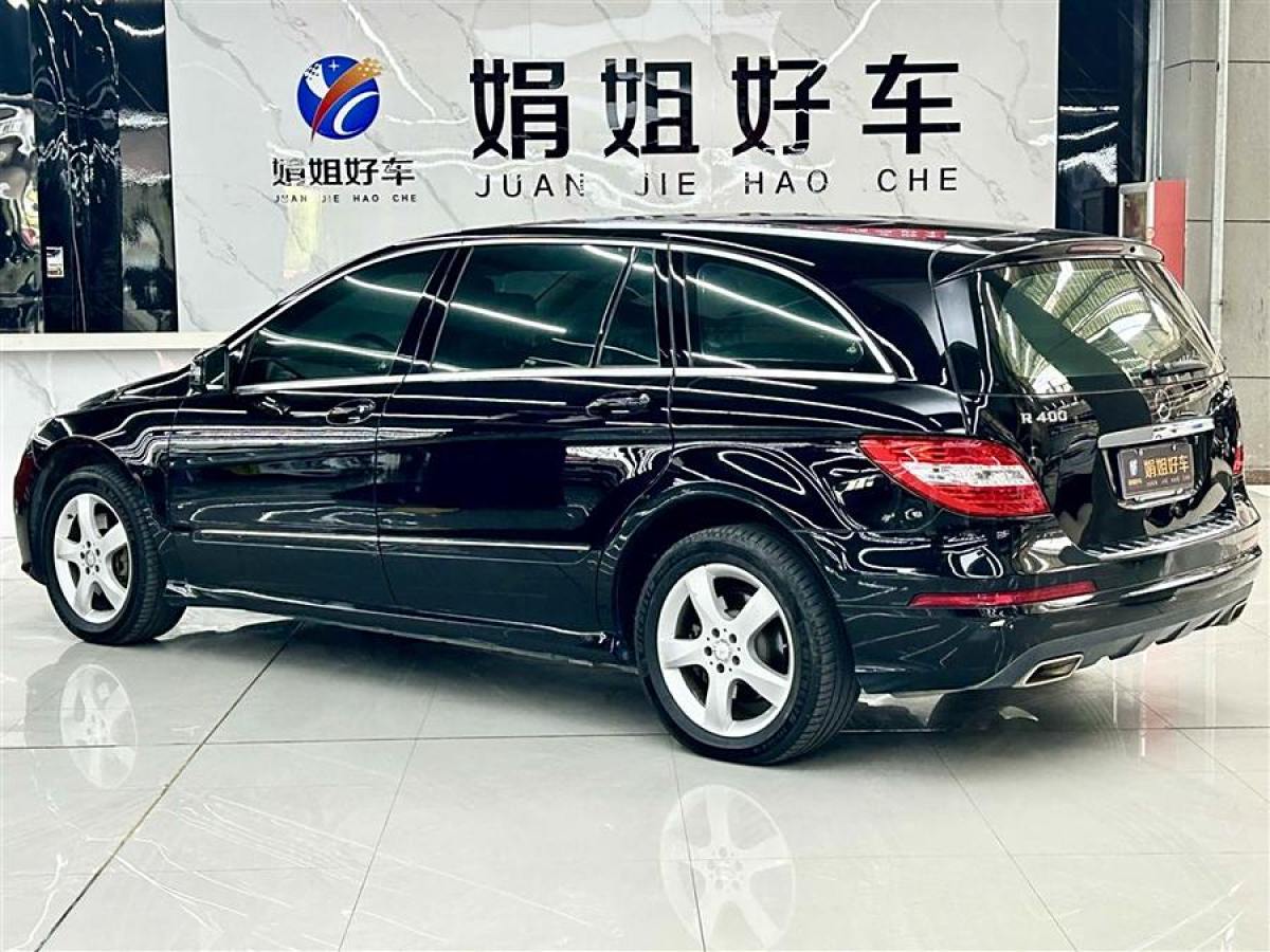 奔馳 奔馳R級(jí)  2015款 R 400 4MATIC 商務(wù)型圖片