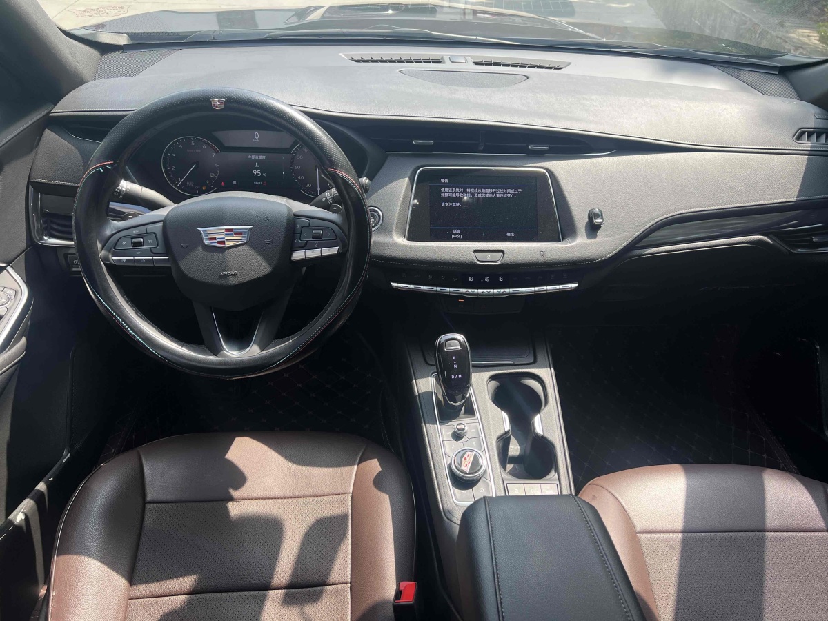凱迪拉克 XT4  2021款 28T 兩驅技術型圖片
