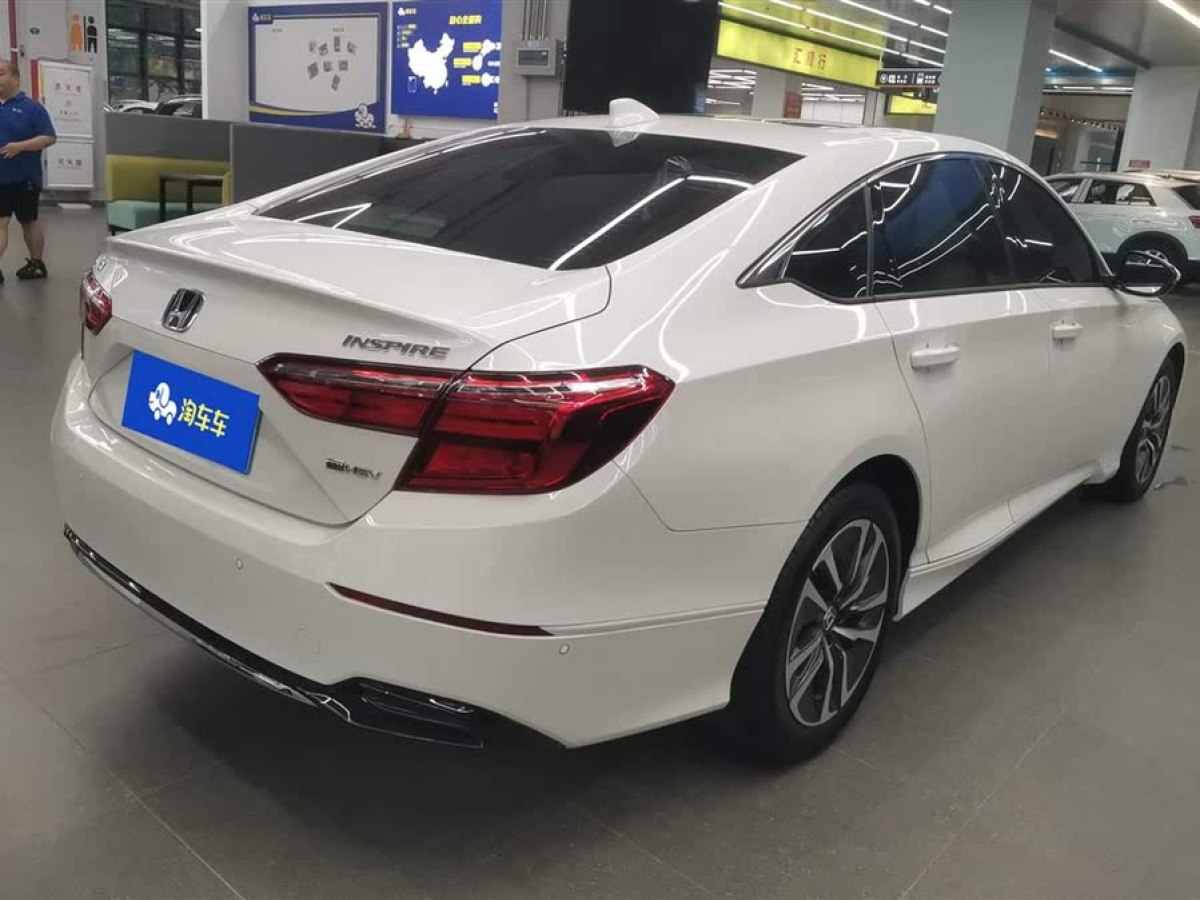 本田 INSPIRE  2022款 銳?混動(dòng) 2.0L 凈雅版圖片