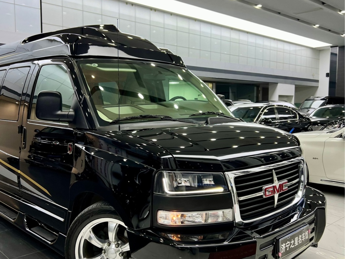 GMC SAVANA  2013款 5.3L 四驅(qū)領(lǐng)袖版圖片