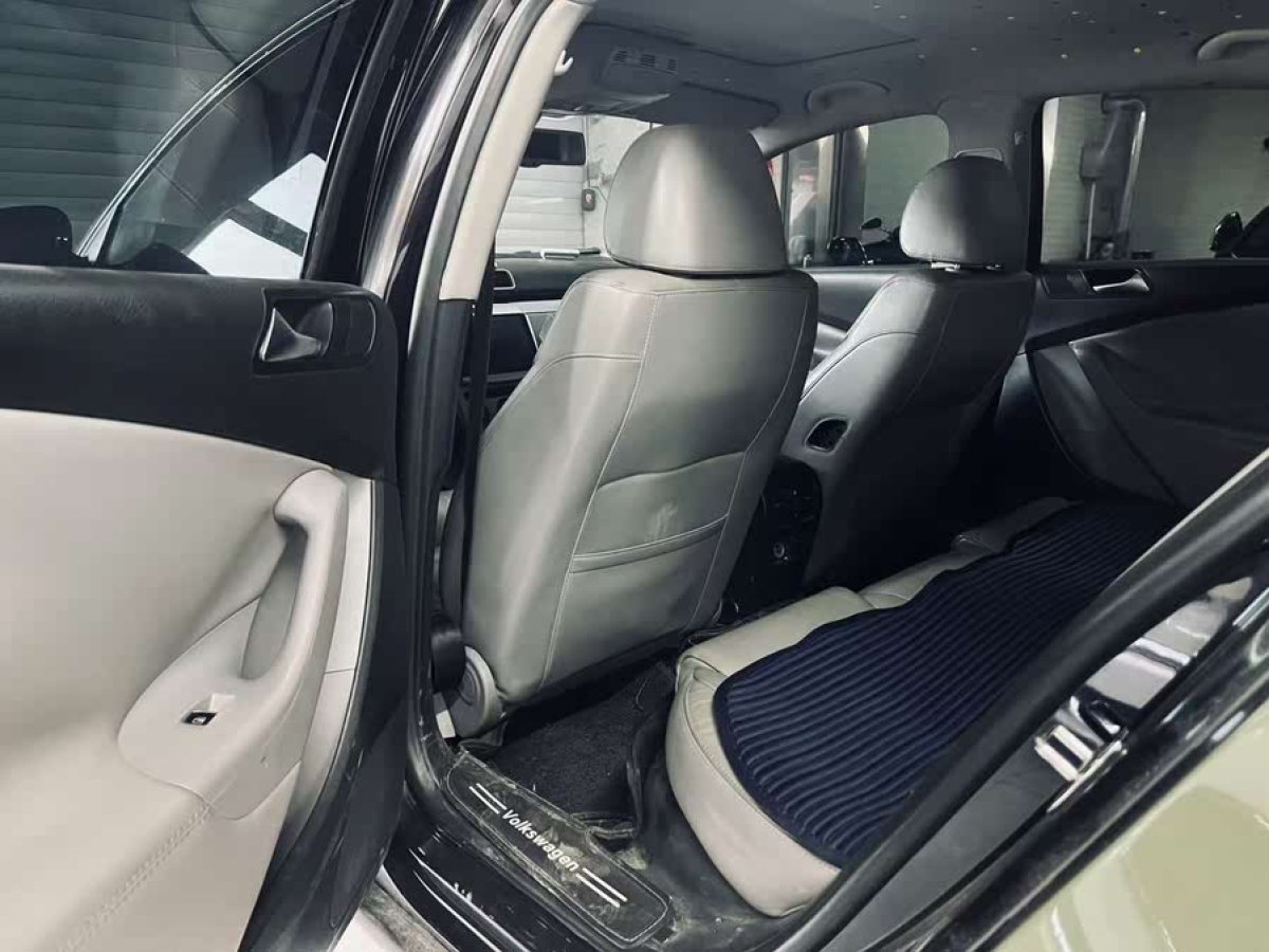 大眾 邁騰  2011款 1.8TSI DSG豪華型圖片