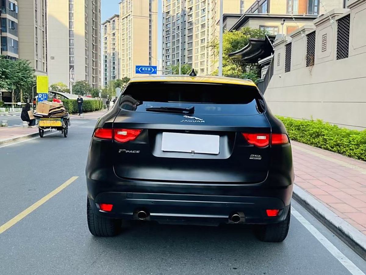 捷豹 F-PACE  2018款 2.0T 四驅(qū)都市尊享版圖片