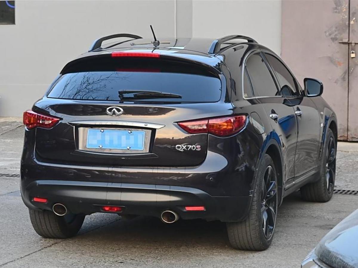 英菲尼迪 QX70  2015款 3.7L 絕影版圖片