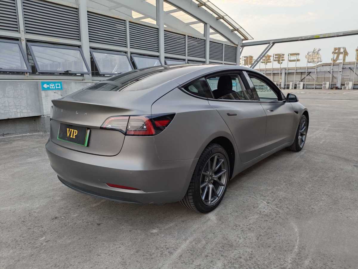 特斯拉 Model Y  2021款 標(biāo)準(zhǔn)續(xù)航后驅(qū)升級(jí)版 3D6圖片