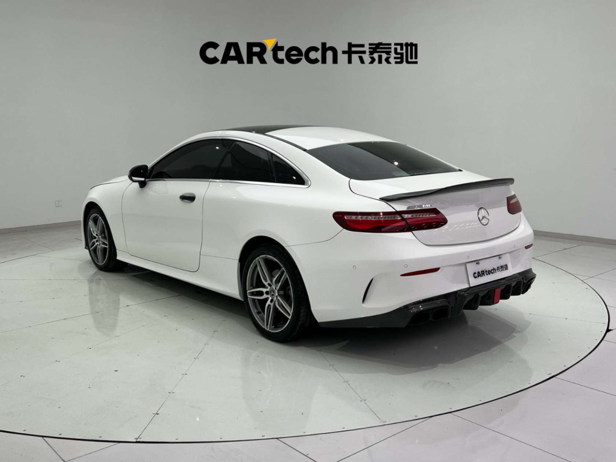 奔馳 奔馳E級  2018款 E 200 4MATIC 轎跑車圖片