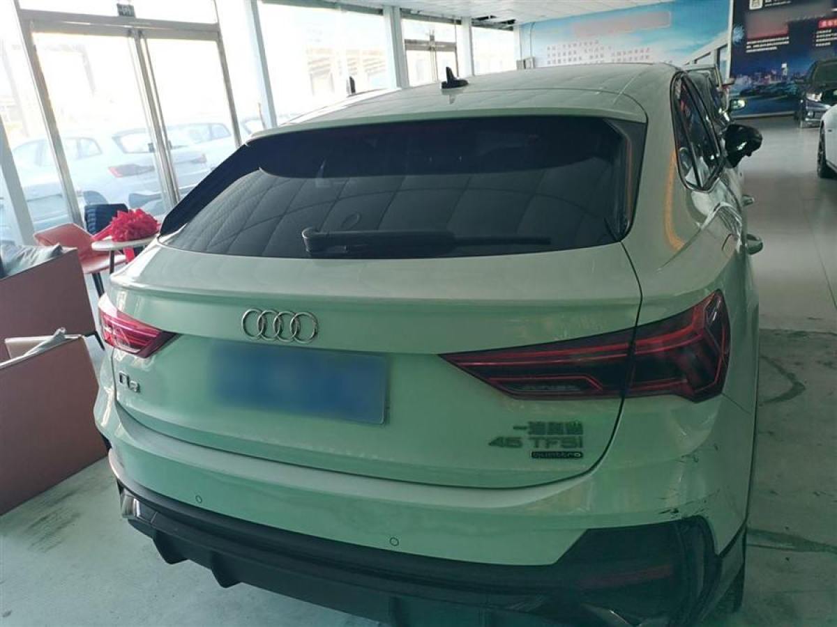 奧迪 奧迪Q3  2022款 45 TFSI quattro 時尚動感型圖片