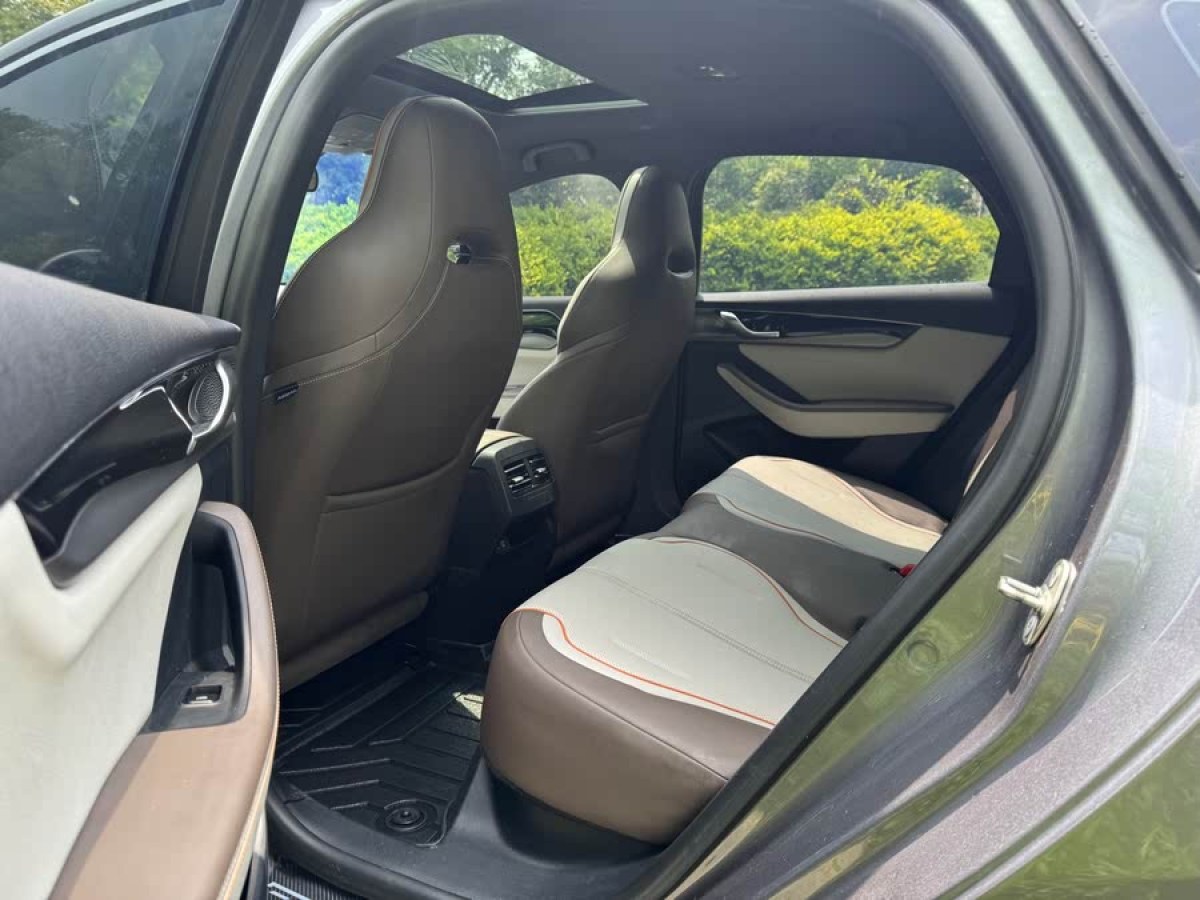 比亞迪 秦PLUS  2024款 榮耀版 EV 510KM超越型圖片