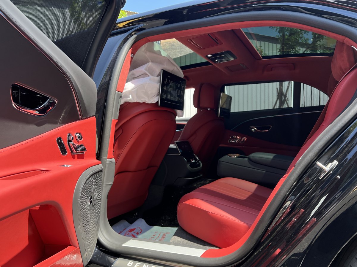 賓利 飛馳  2023款 4.0T V8 雅度版圖片