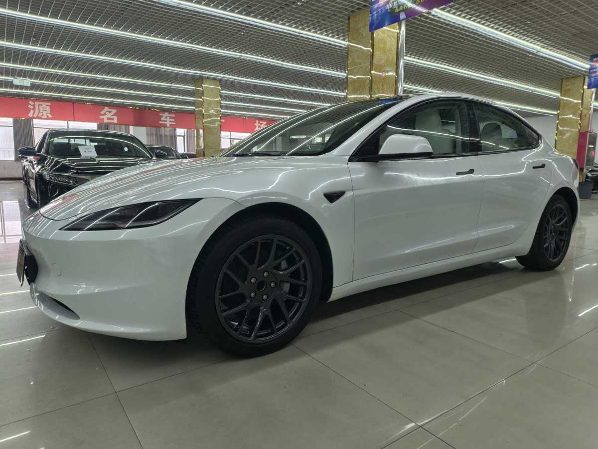 特斯拉 Model 3  2023款 煥新版 后輪驅(qū)動圖片