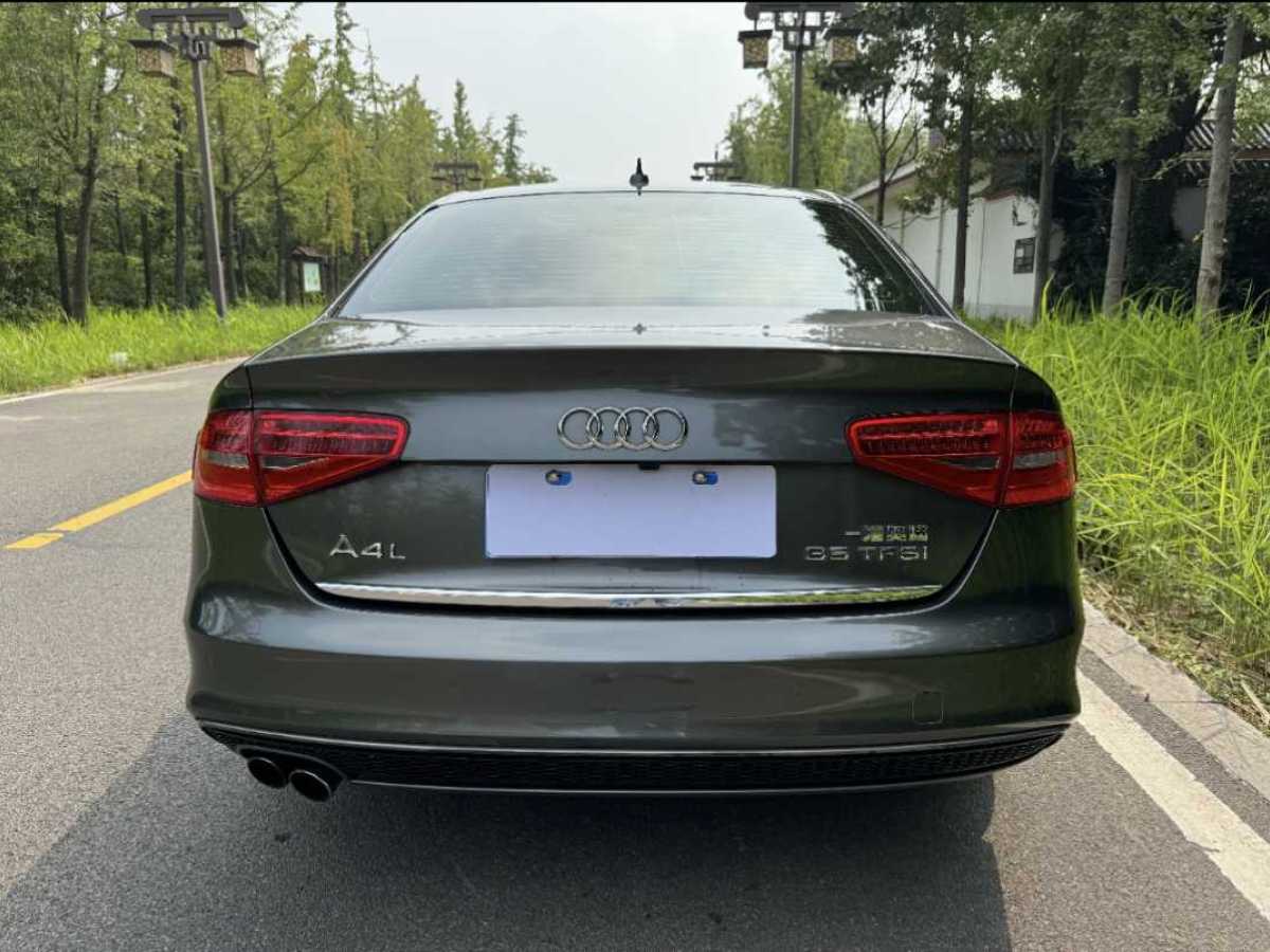 奧迪 奧迪A4L  2015款 35 TFSI 自動(dòng)舒適型圖片