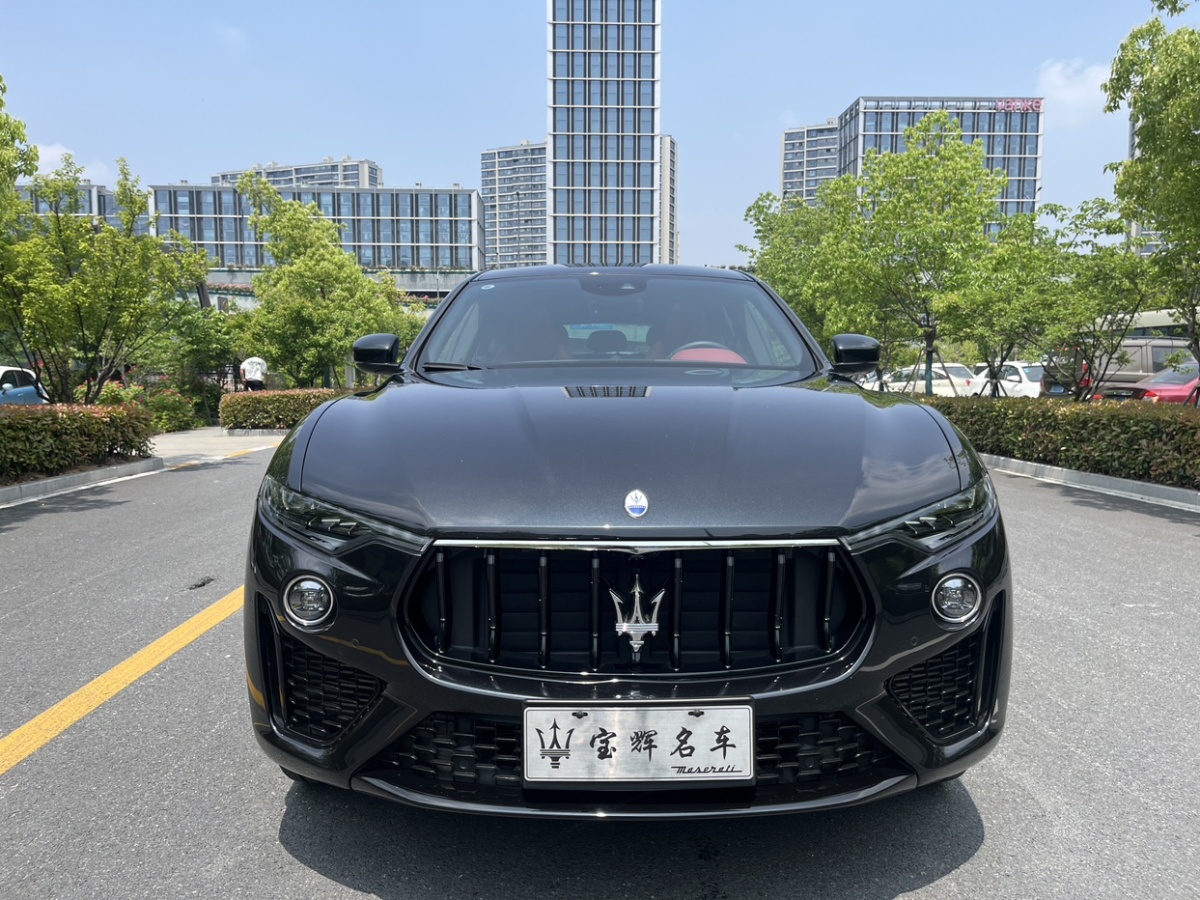 瑪莎拉蒂 Levante  2022款 3.0T Modena圖片