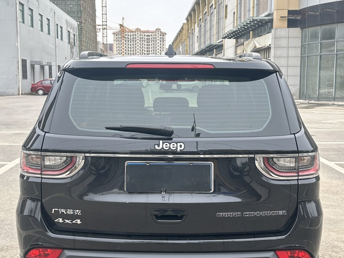 Jeep 大指挥官  2018款 2.0T 四驱悦享版 国VI图片