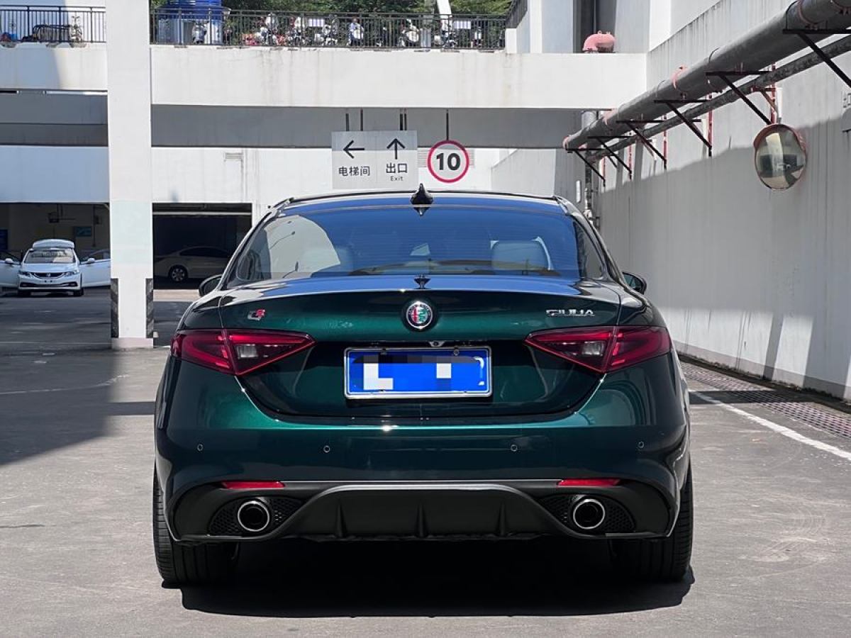 2021年9月阿爾法·羅密歐 Giulia  2021款 2.0T 280HP 豪華運(yùn)動(dòng)版