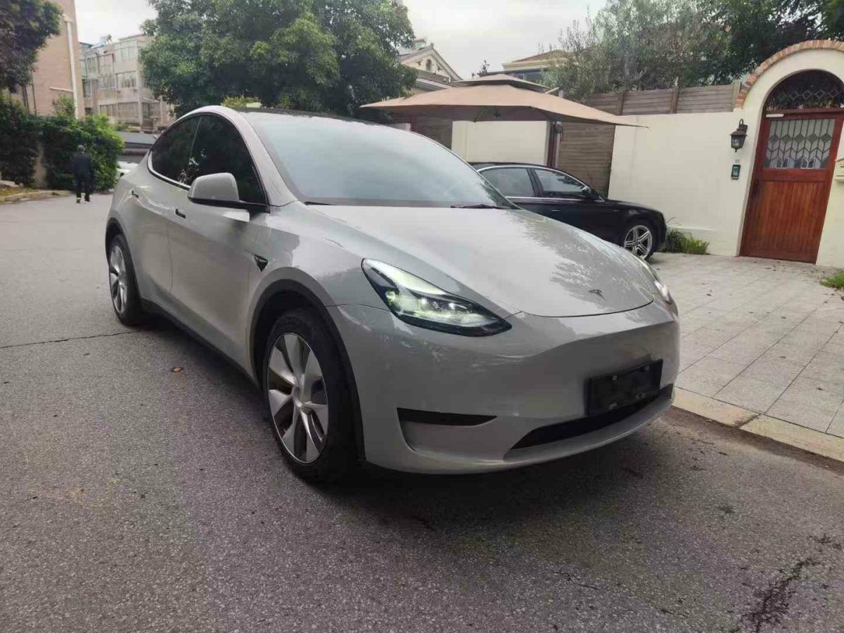 特斯拉 Model S  2023款 三電機全輪驅(qū)動 Plaid版圖片