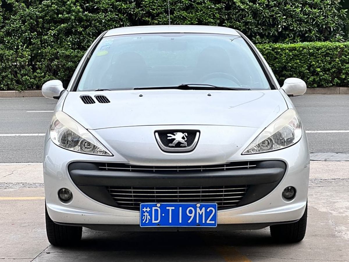 標(biāo)致 207  2010款 三廂 1.6L 自動馭樂版圖片