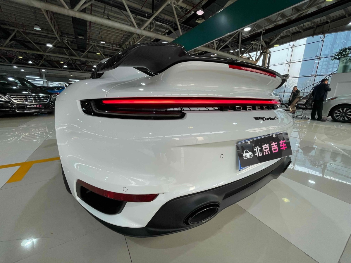 保時(shí)捷 911  2022款 Turbo S 3.8T圖片