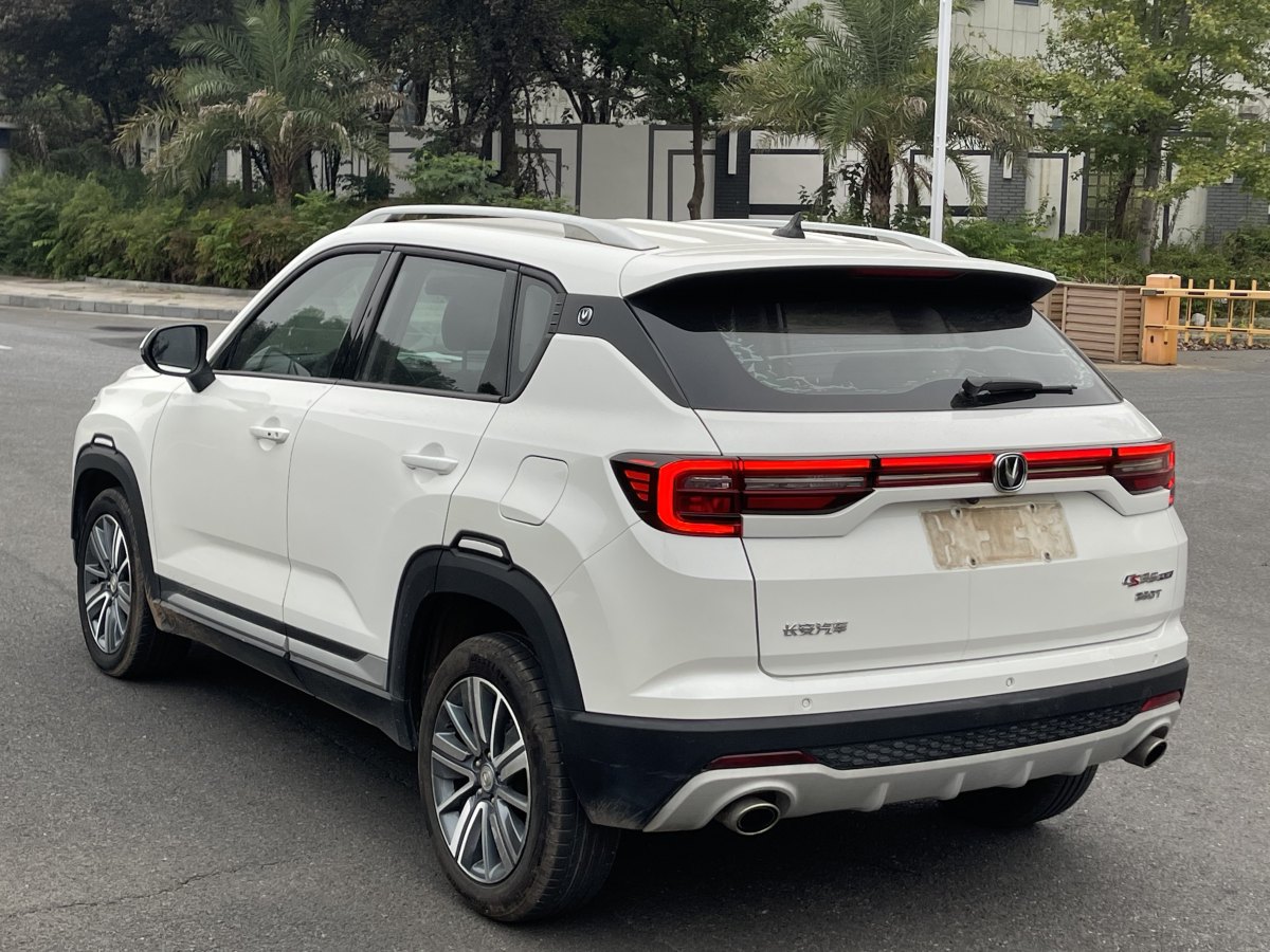 2020年8月長(zhǎng)安 CS35 PLUS  2020款 1.4T DCT悅聯(lián)藍(lán)鯨版