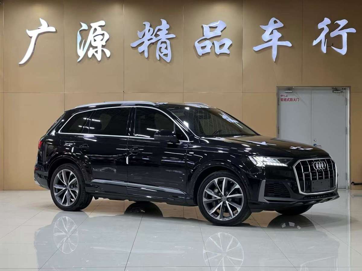 奧迪 奧迪Q7  2020款 55 TFSI quattro S line運(yùn)動(dòng)型圖片