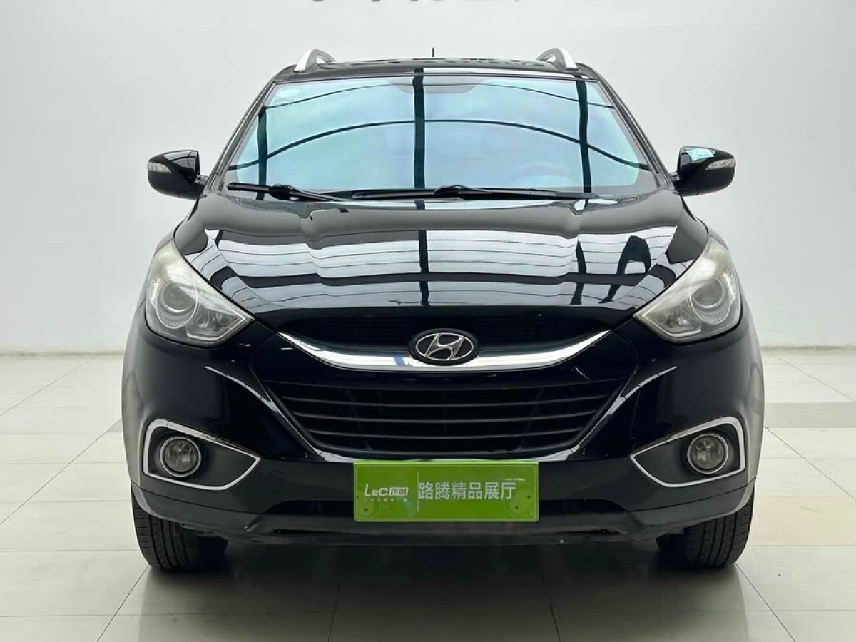 現(xiàn)代 ix35  2010款 2.0L 手動(dòng)兩驅(qū)新銳版GL圖片