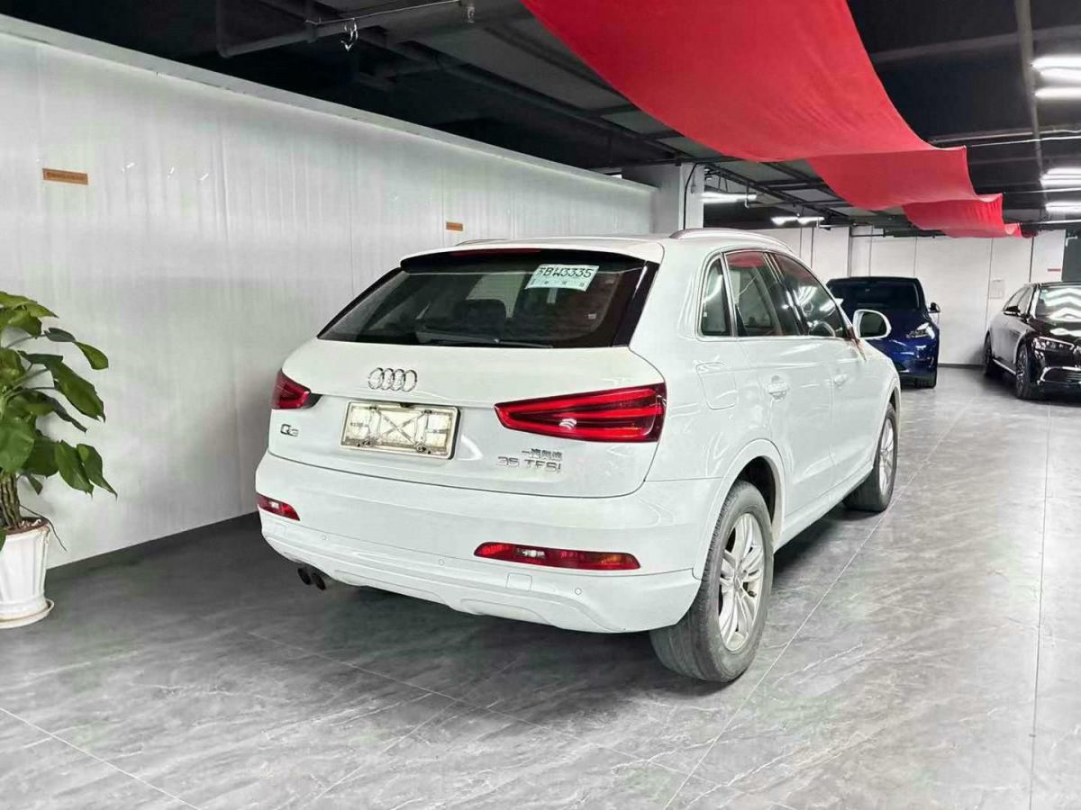 奧迪 奧迪Q3  2015款 Q3 2.0TFSI 35TFSI 進(jìn)取型圖片