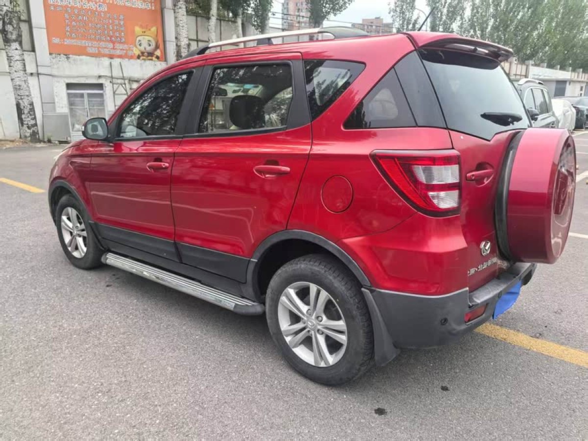 北汽幻速 S2  2014款 1.5L 手動(dòng)舒適型 國(guó)IV圖片