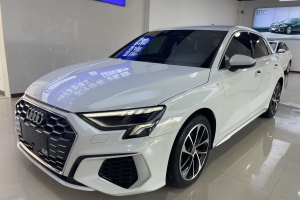 奧迪A3 奧迪 Sportback 35 TFSI 進(jìn)取致雅型