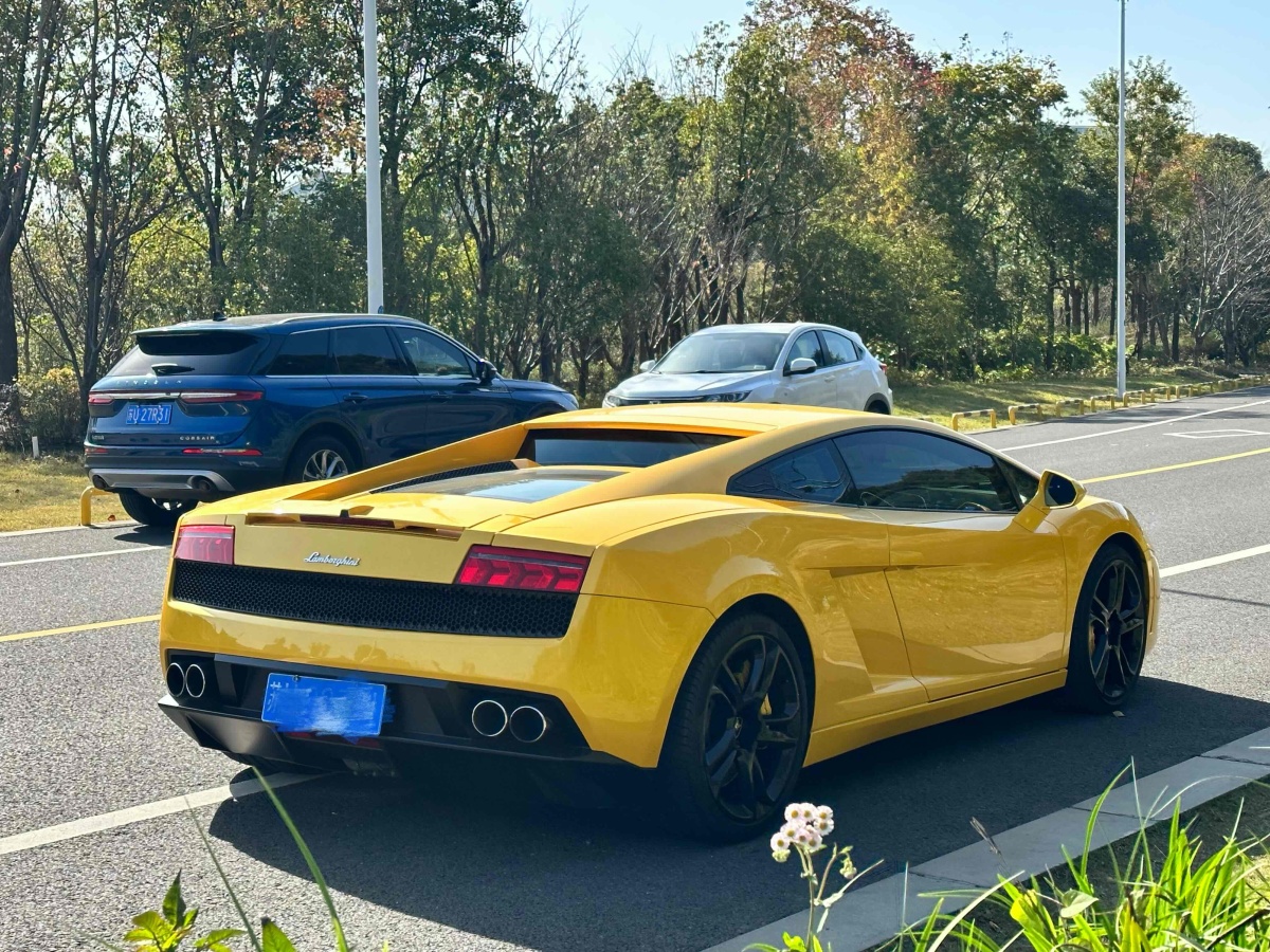 蘭博基尼 Gallardo  2011款 LP 550-2 Tricolore圖片