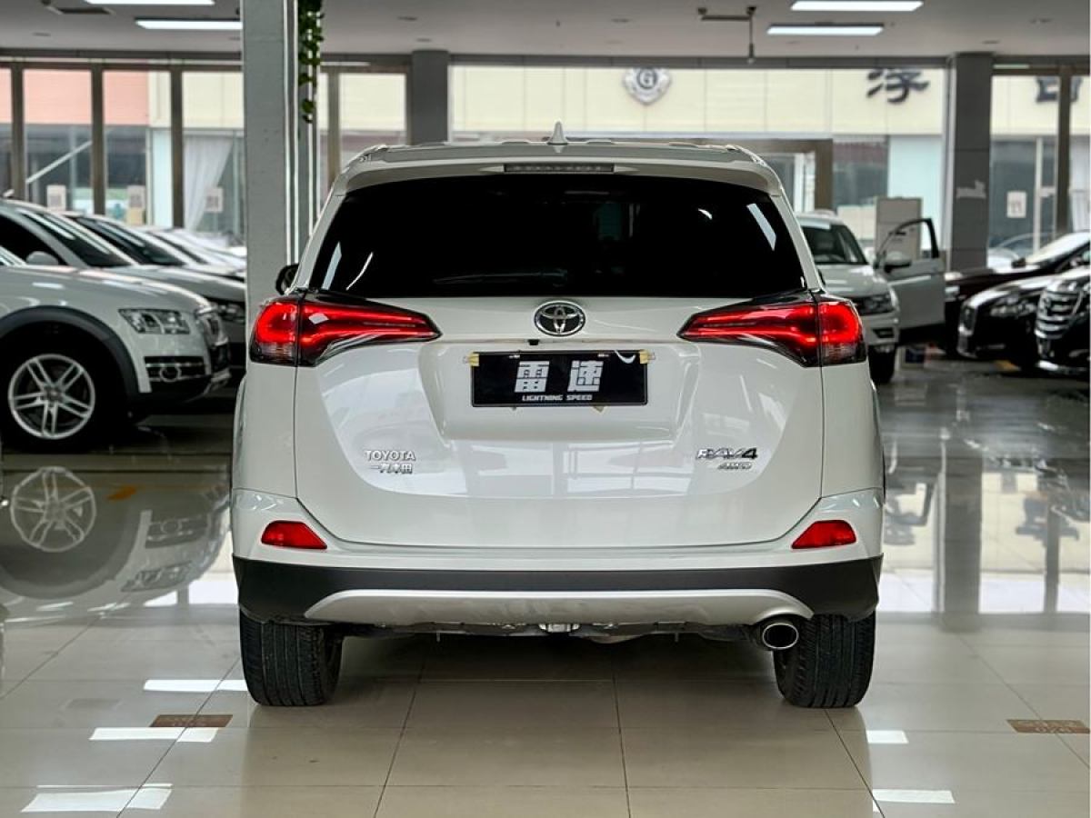 豐田 RAV4榮放  2018款 2.5L 自動四驅(qū)精英i版圖片