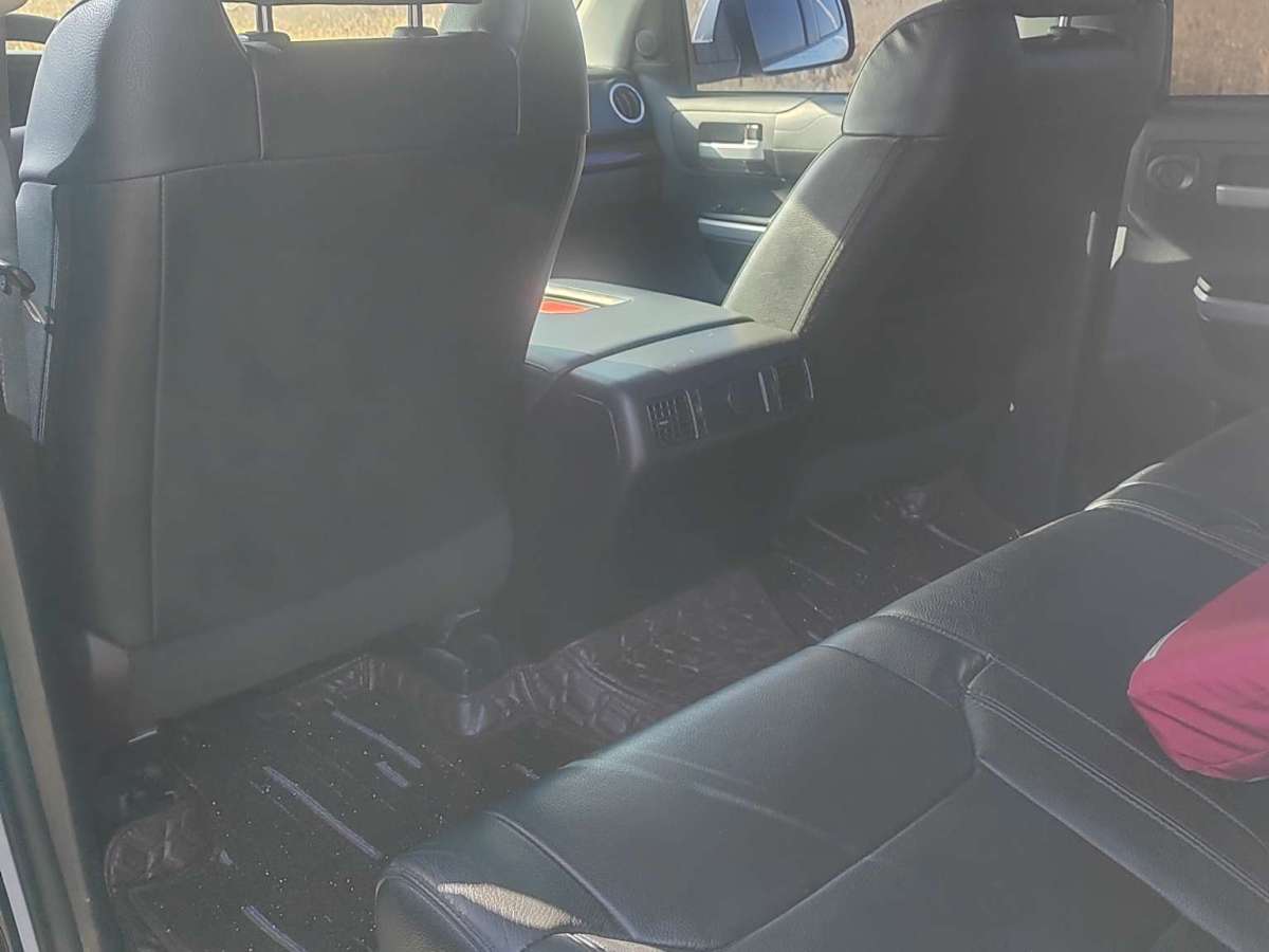 丰田 坦途  2015款 5.7 Platinum 两驱 CrewMax 美规版图片