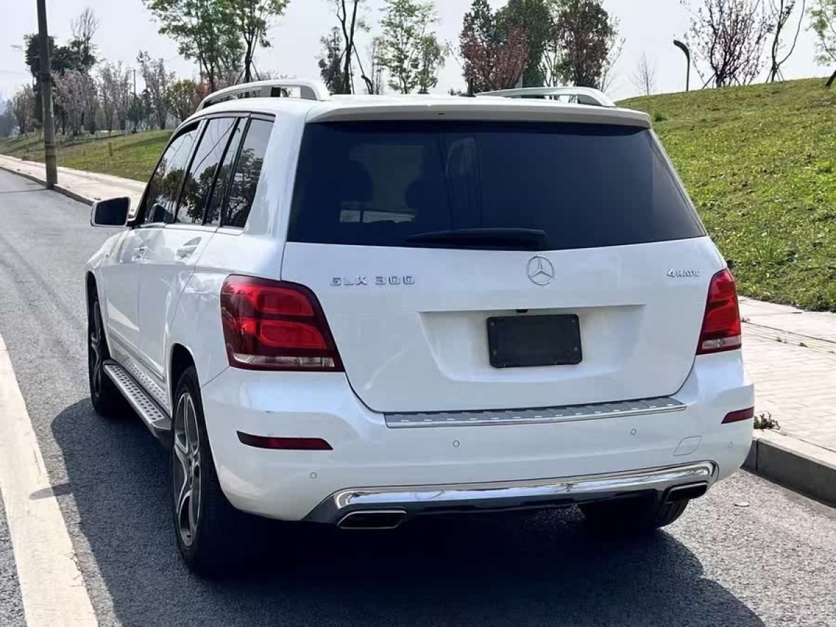奔馳 奔馳GLK級  2015款 GLK 260 4MATIC 動感型 極致版圖片