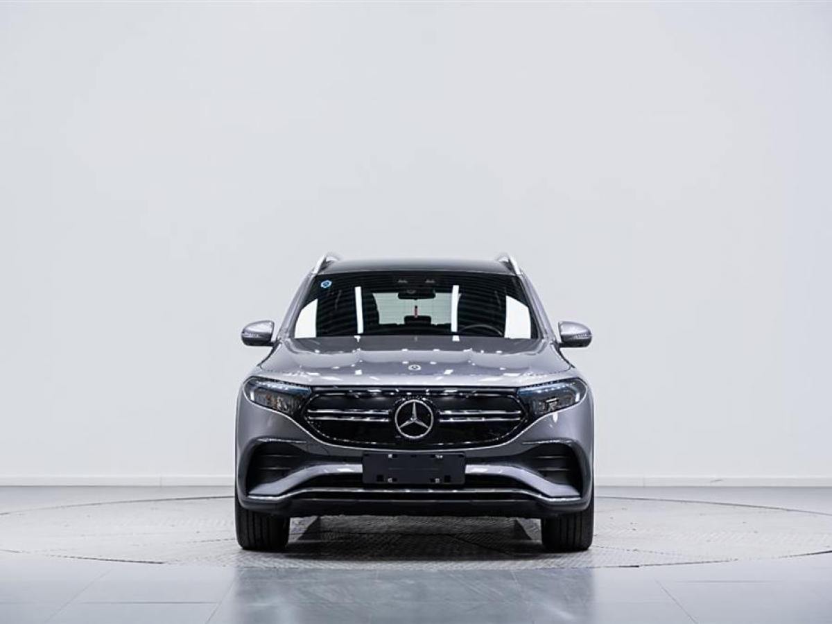 奔馳 奔馳EQB  2022款 EQB 350 4MATIC 首發(fā)特別版圖片