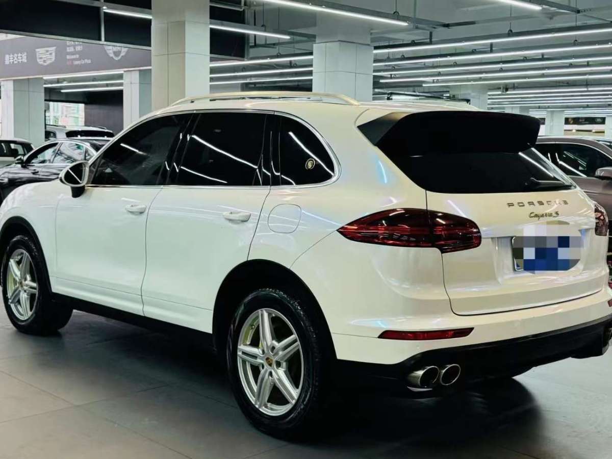 保時(shí)捷 Cayenne新能源  2016款 Cayenne S E-Hybrid 3.0T圖片