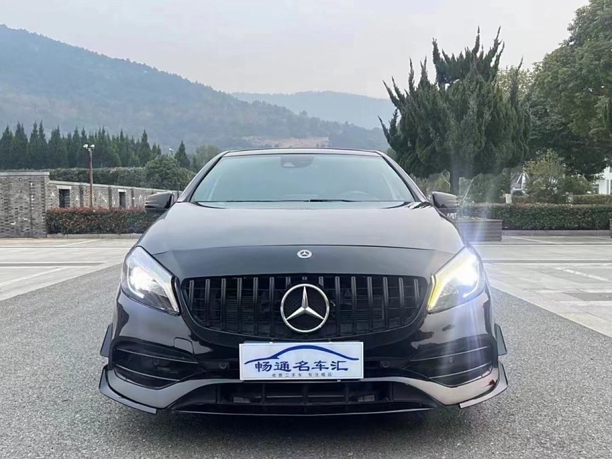 奔馳 奔馳A級AMG  2014款 AMG A 45 4MATIC圖片