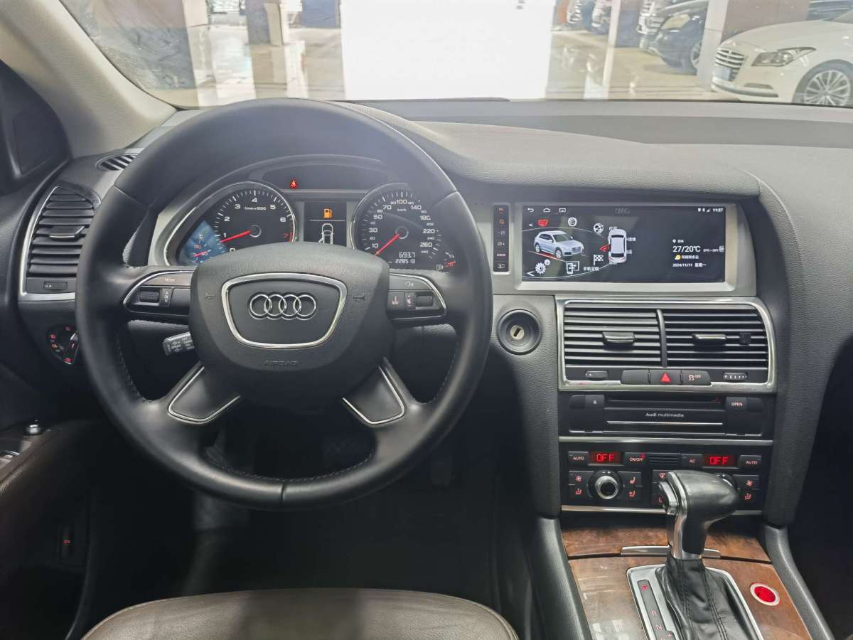 奧迪 奧迪Q7  2012款 3.0 TFSI 進取型(200kW)圖片