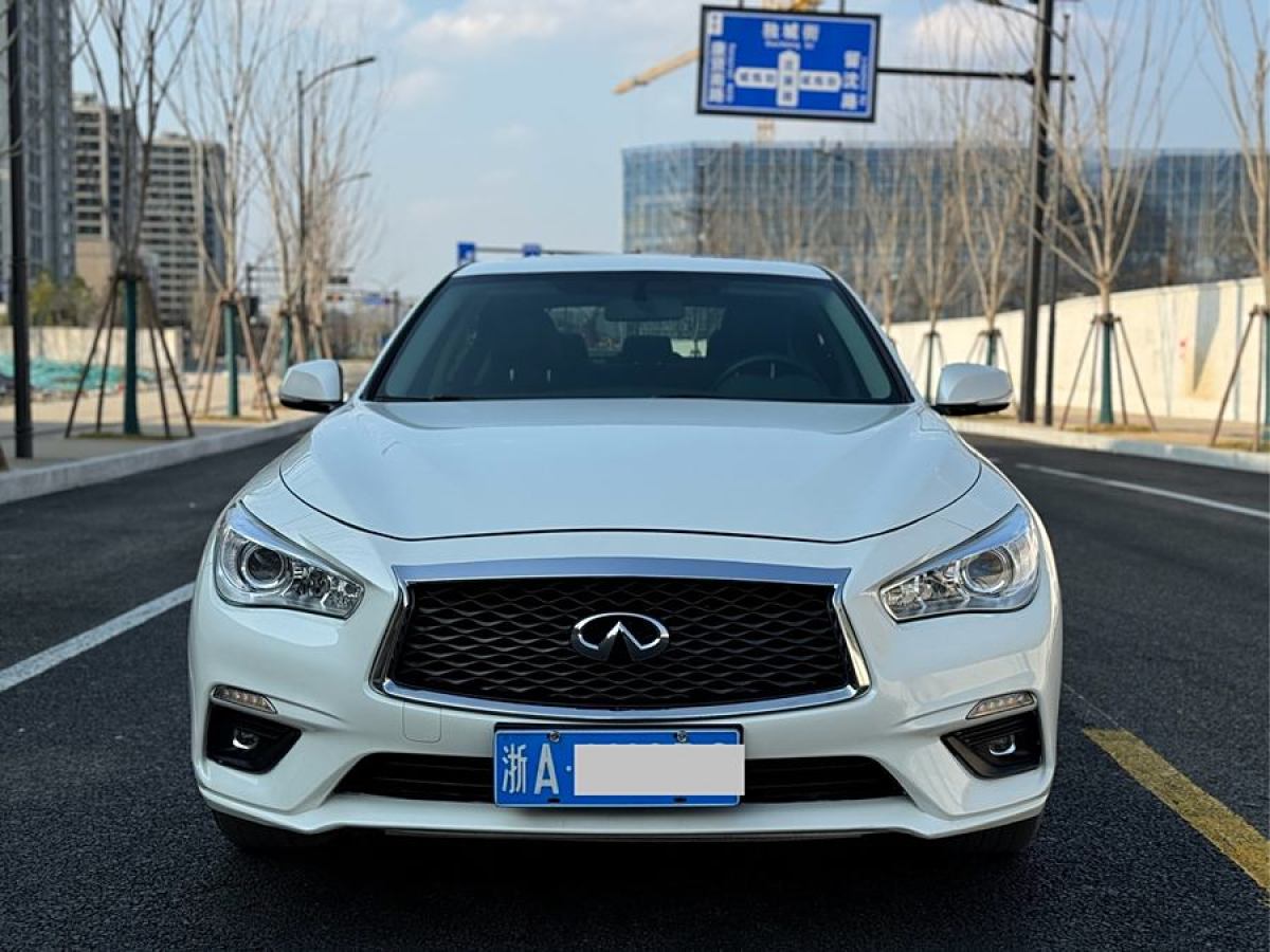 英菲尼迪 Q50L  2022款 2.0T 逸享版圖片