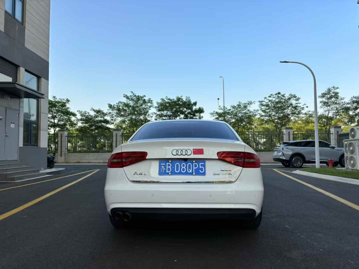 奧迪 奧迪A4L  2015款 A4L 1.8TFSI 30TFSI 舒適型圖片
