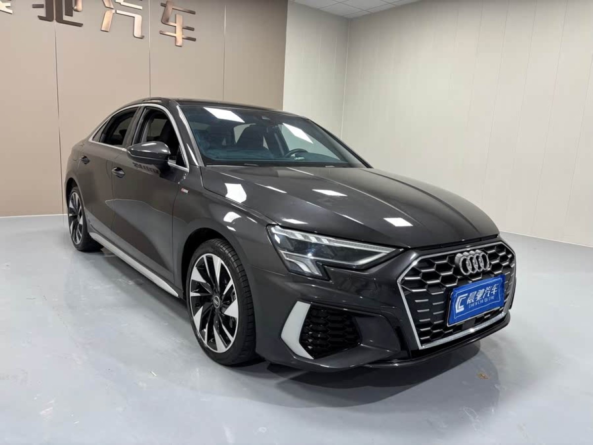 奧迪 奧迪A3  2023款 A3L Limousine 35 TFSI 時尚運動型圖片