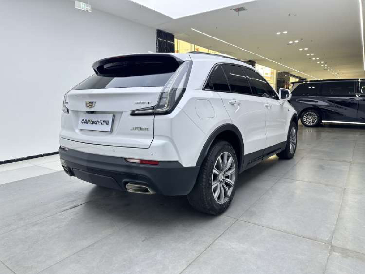 凱迪拉克 XT4  2018款 28T 兩驅(qū)豪華運(yùn)動(dòng)型圖片