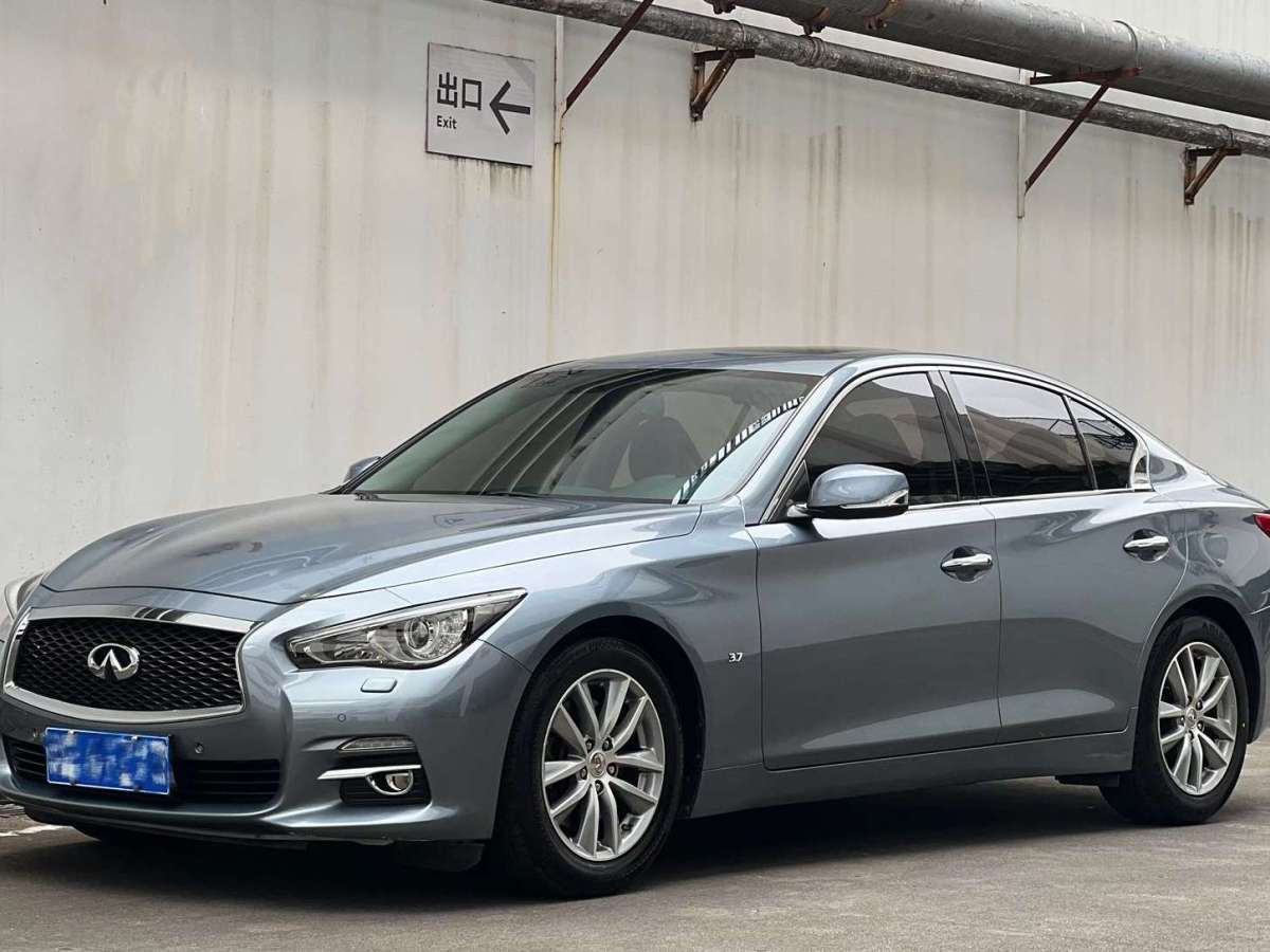 2017年8月英菲尼迪 Q50  2014款 3.7L 豪華版