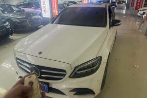 奔馳C級(jí) 奔馳 C 300 L